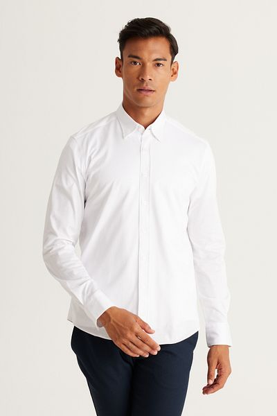 ALTINYILDIZ CLASSICS Weißes Slim-Fit-Hemd für Herren mit verstecktem Knopfkragen aus 100 % Baumwolle