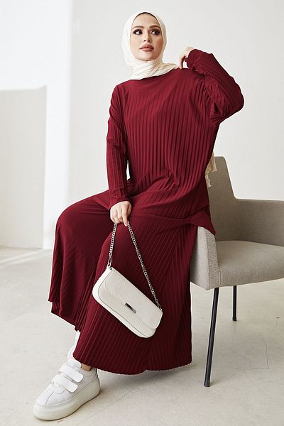 InStyle Set Dublu Tunica Pantaloni Plisati Mila - Rosu Claret