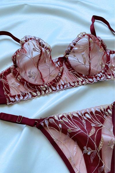 MEBA Σετ Bralet με Κεντητό Δαντελένιο Κέντημα Arona Βουργουνδίας
