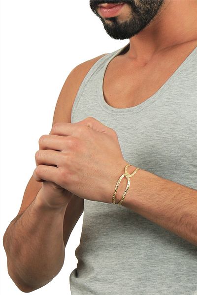 LABALABA Men's Lacquer Gold Color Plated Adjustable Open Band Sailor Knot Handcuff Bracelet