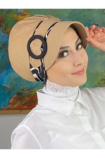 BUTİKAMBAR Модел Назли Шапка хиджаб с катарама, черно-кремава, с десен на зебра