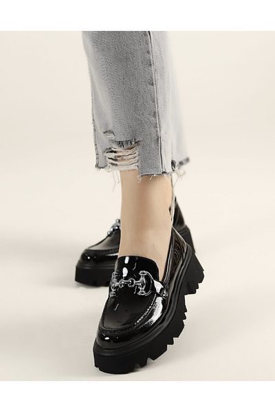 Akka Shoes Дамски черен лачен нов модел мокасини с висока подметка