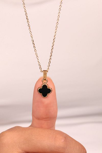 Elika Silver قلادة موديل البرسيم النسائية
