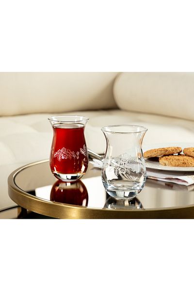 Madame Coco Clarette-Nostalgic Flowers Set of 6 Tea Cups