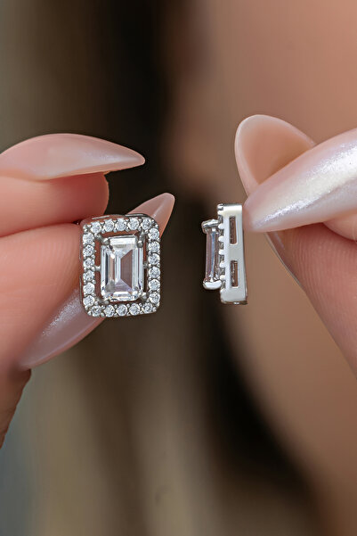 Nereze 925 Ayar Gümüş Rodyum Kaplama Baget Taşlı Tektaş Küpe