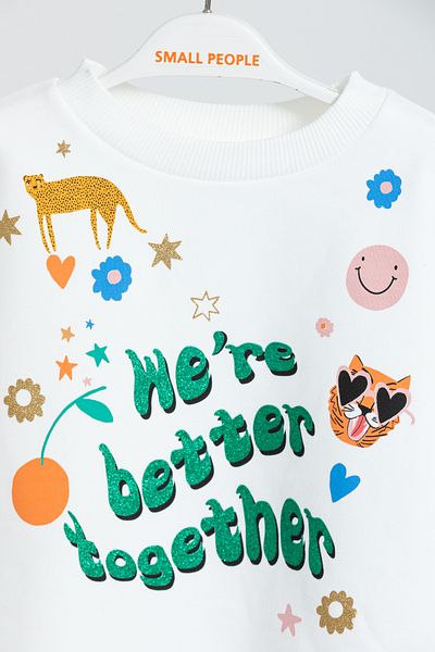Çipil White Sweatshirt Set with Lettering on the Front