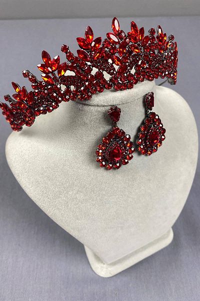 Hobigram Red Selur Leaf Model Bridal Crown and Drop Stone Earring Set – Crown, Crystal Stone, Stylish Model –