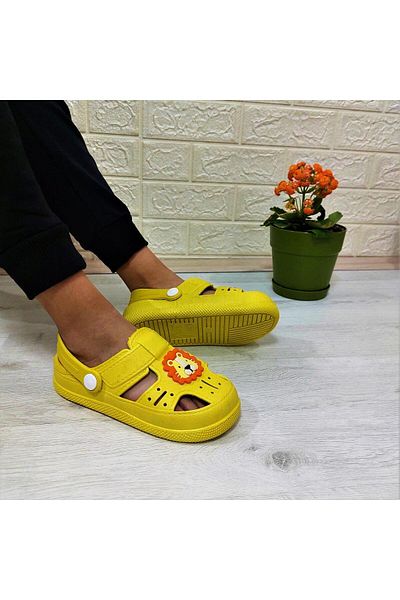 DYL Da-Ye 1001 P Yellow Closed Front Soft Anti-Slip Sandals & Slippers
