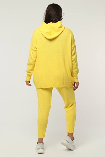 lovebox Hooded and Embroidery Detailed Knitwear Top and Skinny Pants Set Plus Size Yellow Knitwear Suit 2216