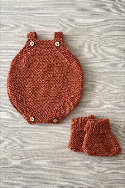 Hobihanem Tuhafiye Bebek El Yapımı Örgü Tulum-Çorap Set