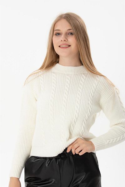 Ocean Hair Braided Cream Sweater