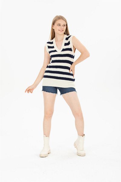 Ocean V-Neck Striped Suede