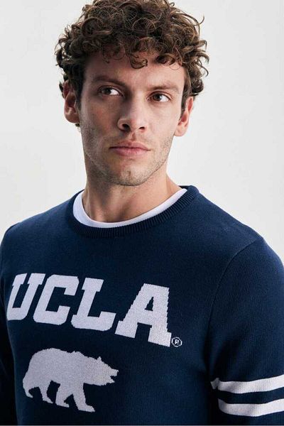 UCLA ملابس تريكو رفيعة للرجال من قماش الجاكار باللون الأزرق الداكن من Guala
