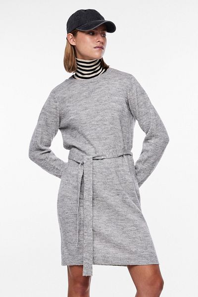 PIECES Pcjulıana Ls Pletené šaty do O-Neck Noos Bc