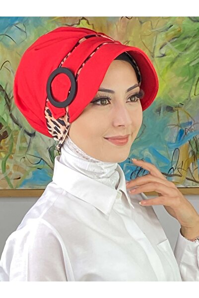 BUTİKAMBAR Nazlı Model Veliki leopard hidžab sa kopčom i crvenim šeširom