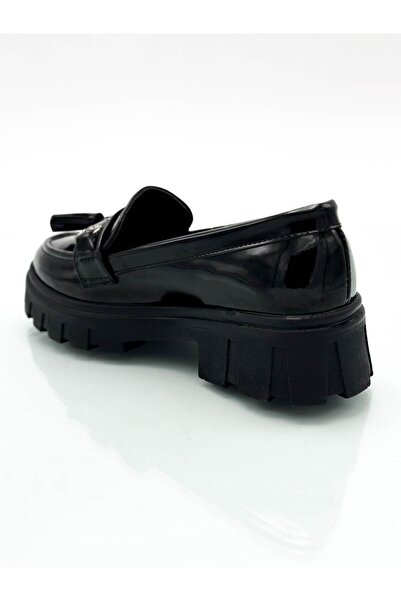 Genel Markalar Tokalı Yüksek ve Hafif Tabanlı Kız Çocuk Okul Loafer Ayakkabısı P Siyah Rugan