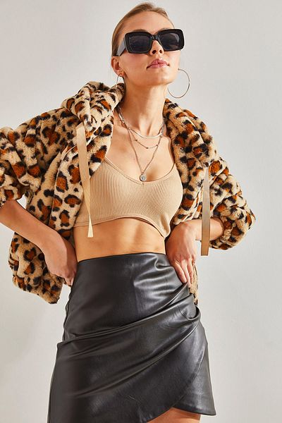 Bianco Lucci Women's Leopard Patterned Zippered Plush Coat