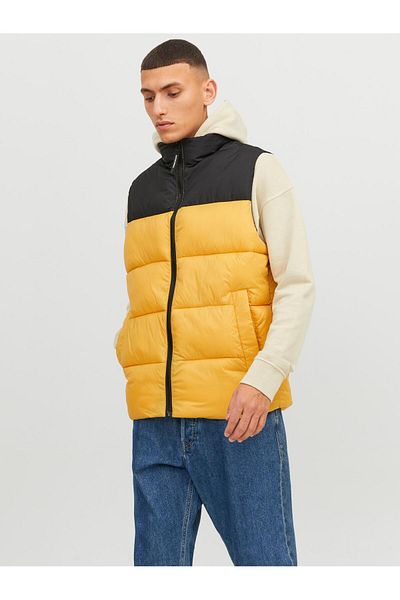 Jack & Jones Jack Jones Jjetoby Bodywarmer Collar Sn Vestă galbenă pentru bărbați 12235861 -22