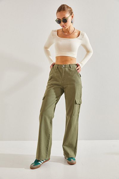 Bianco Lucci Women's Cargo Pocket Pants