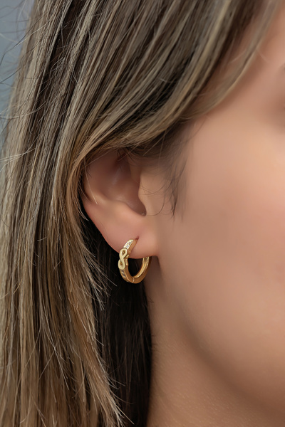 Nereze 925 Ayar Gümüş Gold Kaplama Sonsuzluk Detay 15 mm Halka Küpe