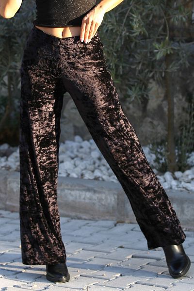 Chiccy Pantaloni casual tricotati din catifea neagra cu talie elastica