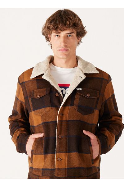 WRANGLER Loose Fit Brown Herrenjacke W4E0XZY80 Trucker-Jacke