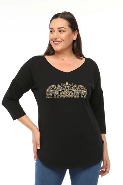 Curvy Trend Plus Size Elephant Embroidered Printed Wide V-neck Half Sleeve Oval Slit Blouse