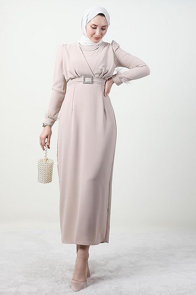 Giza Giyim Ανοιχτό φόρεμα Hijab σε σκόνη - Λεπτομέρεια με πούπουλα