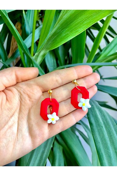 TREND Red Polymer Earrings with White Minimal Flowers