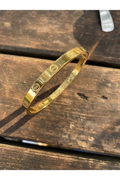 xesha Steel Bracelet 1stQuality Stainless Tarnish Resistant Very Stylish