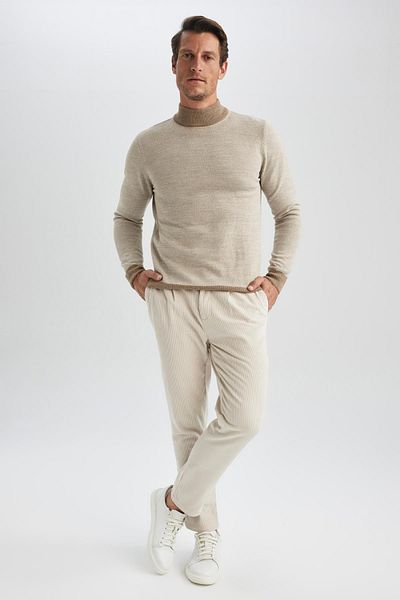 DeFacto Cordhose mit Taschen, gerades Bein A8106ax23au