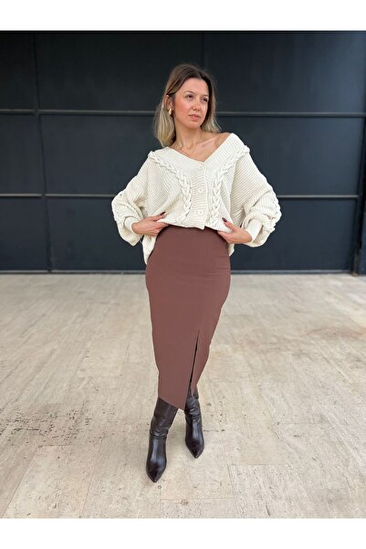 REFİŞ BUTİK VE AKSESUAR DÜĞMELİ TRİKO HIRKA