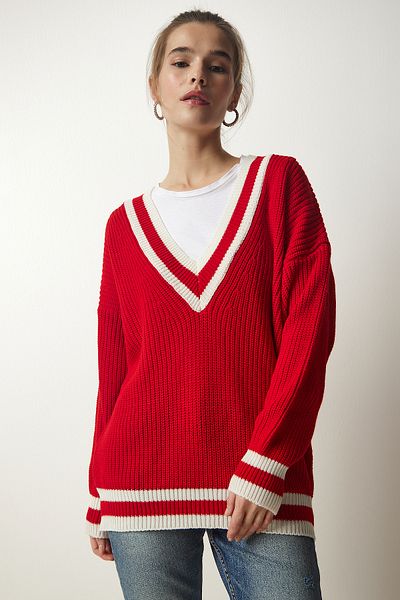 Happiness İstanbul Roter Oversize-Strickpullover mit V-Ausschnitt und Streifendetail für Damen YY00191