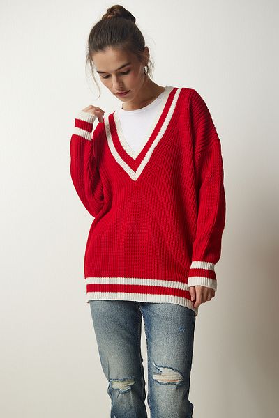 Happiness İstanbul Roter Oversize-Strickpullover mit V-Ausschnitt und Streifendetail für Damen YY00191