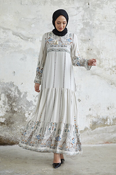 Esre Store Püskül Detaylı Tesettür Elbise Kahverengi