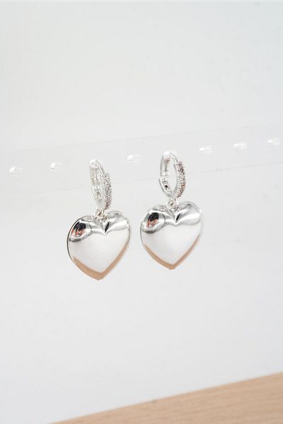 By Zeyna Aksesuar Women's Vip Series Heart Figured Earrings