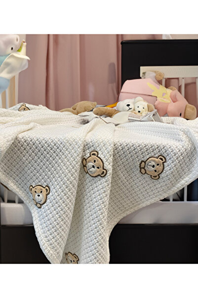 Lucy and Home %100 PAMUK JAKARLI , AYI FİGÜRLÜ APLİKE NAKIŞLI BEBEK ÖRTÜSÜ 12...