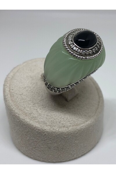 Pekin Diamond Özel tasarım Yeşim ve Siyah oniks taşlı 925 ayar Gümüş Yüzük
