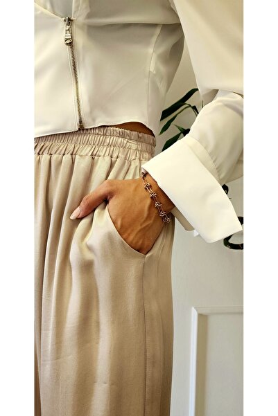 Lefon ΣΑΤΕΝ ΜΠΛΟΥΖΑ CROP ΜΕ ΦΕΡΜΟΥΑΡ ΜΕΓΕΘΟΣ 40 (Το μοτίβο είναι δυσκολία)