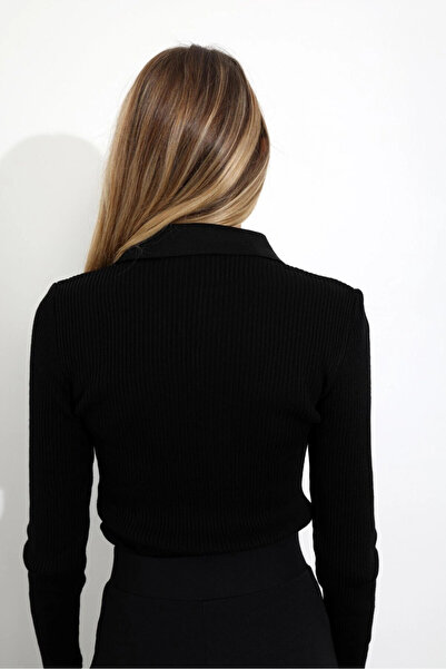 Laluvia Czarna, sztruksowa bluzka z dzianiny zapinana na guziki