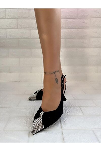 goodbye حذاء ماتيلدا نسائي أسود غير لامع من الساتان والكريستال بكعب قصير