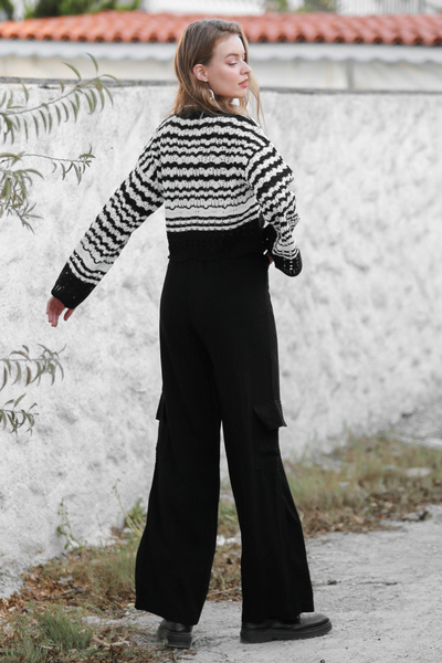 Chiccy Black Cargo Pocket Woven Elastic Waist Wide Leg Cargo Pants