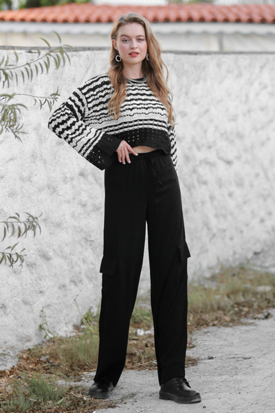 Chiccy Black Cargo Pocket Woven Elastic Waist Wide Leg Cargo Pants