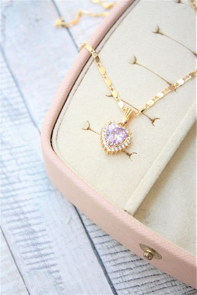 Neva Gold Plated Thin Barley Chain Lilac Color Zircon Stone Heart Motif Bijouterie Necklace