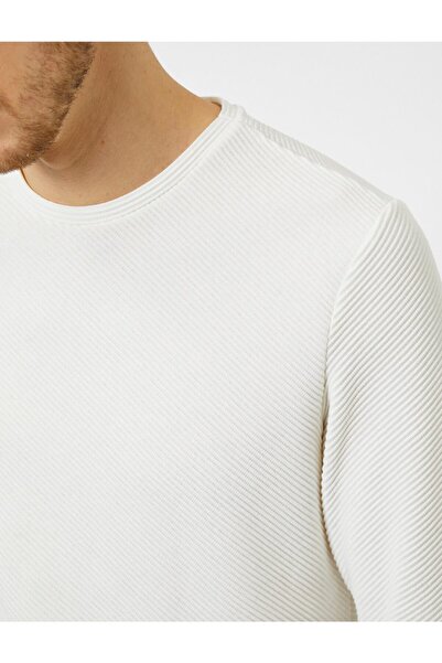 Koton Sweatshirt mit Rundhalsausschnitt – bequemer Schnitt