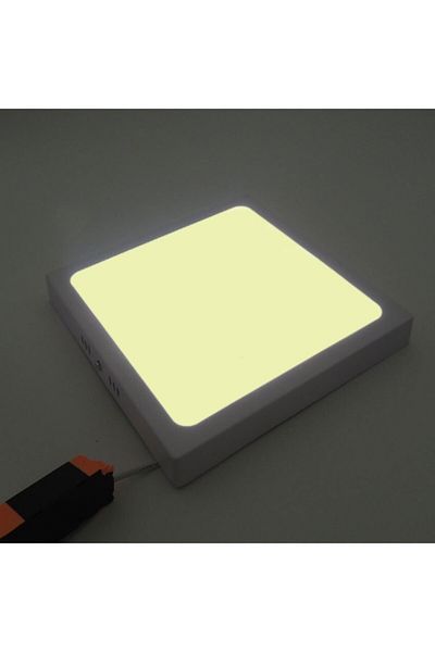 Sunlight وحدة إنارة LED مربعة مثبتة على السطح بقدرة 25 وات مع محول ضوء النهار