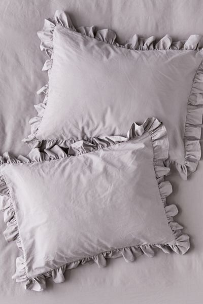 SaremmHome Pillow Case Frilly 1 Piece