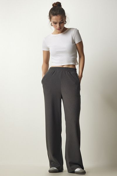 Happiness İstanbul Women's Smoked Corded Knitted Trousers EW00005