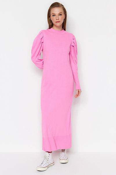 Trendyol Modest Rosa, schlichtes Rippenstrickkleid – ungefüttert, TCTAW23EB00047