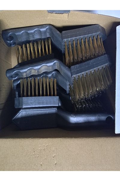 enc Wire Brush No. 4 Plastic Handle (12 PCS)